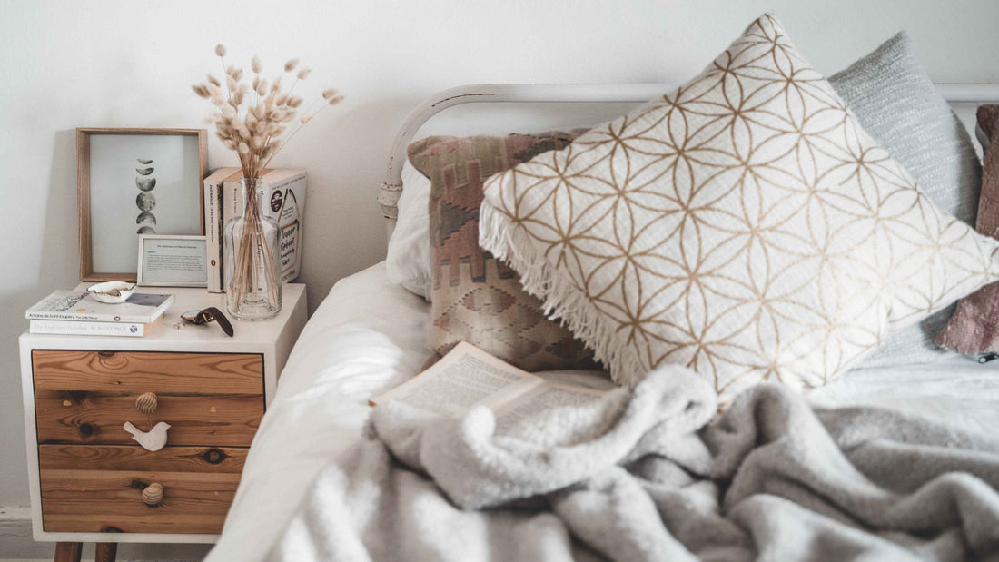 From Drab to Fab: 10 DIY Dorm Room Makeover Hacks You Need to Try