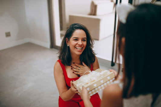 30th Birthday Gifts for Your Girlfriend: Thoughtful Ideas to Celebrate Her Milestone