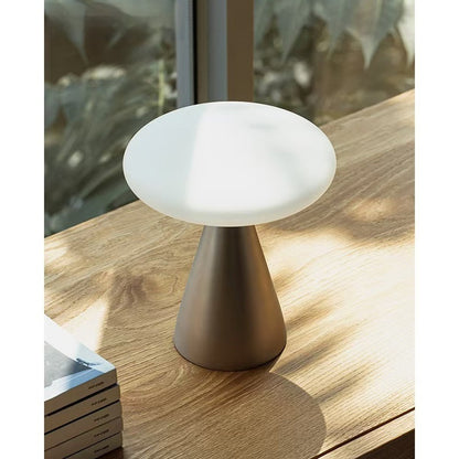  Flat Slat Table Lamp 