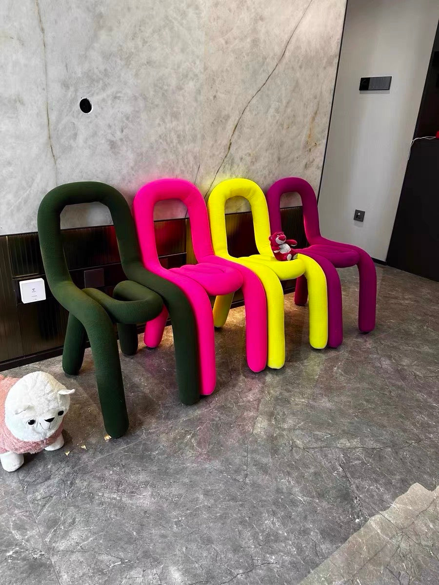  Paperclip Chair 