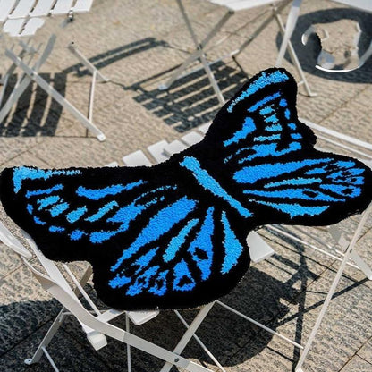  Hand-Tufted Butterfly Rug 