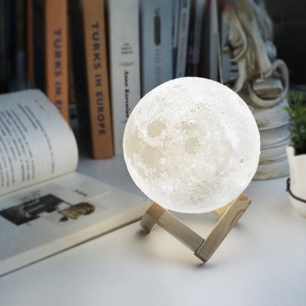Moon Grasp Lunar Light - patchandbagel
