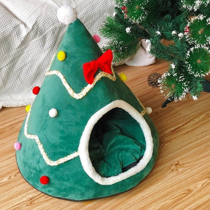 Christmas Tree Pet Bed - patchandbagel